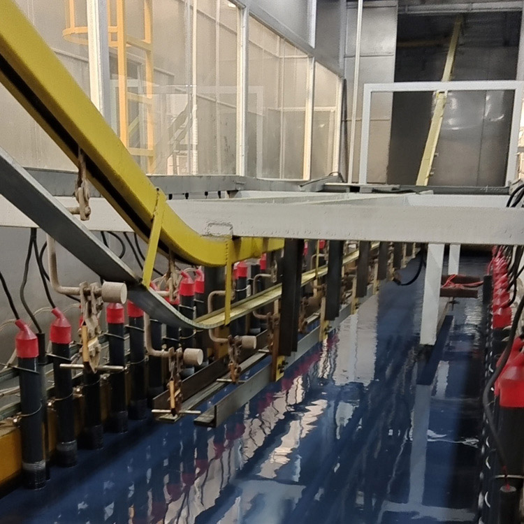 ¿Cómo mejora una línea de electroforesis de recubrimiento la eficiencia del acabado de superficies industriales?